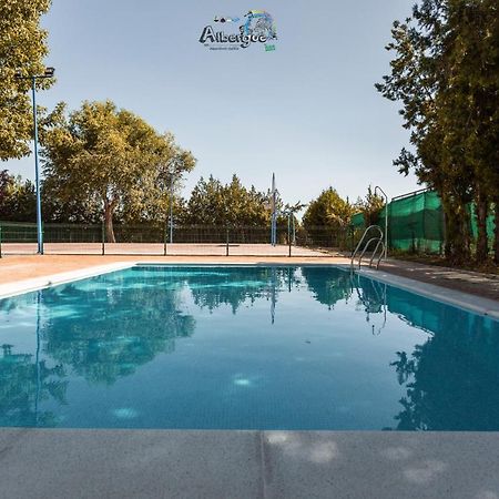 Albergue Multiaventura Active Andalucia Almodóvar del Río Exterior foto