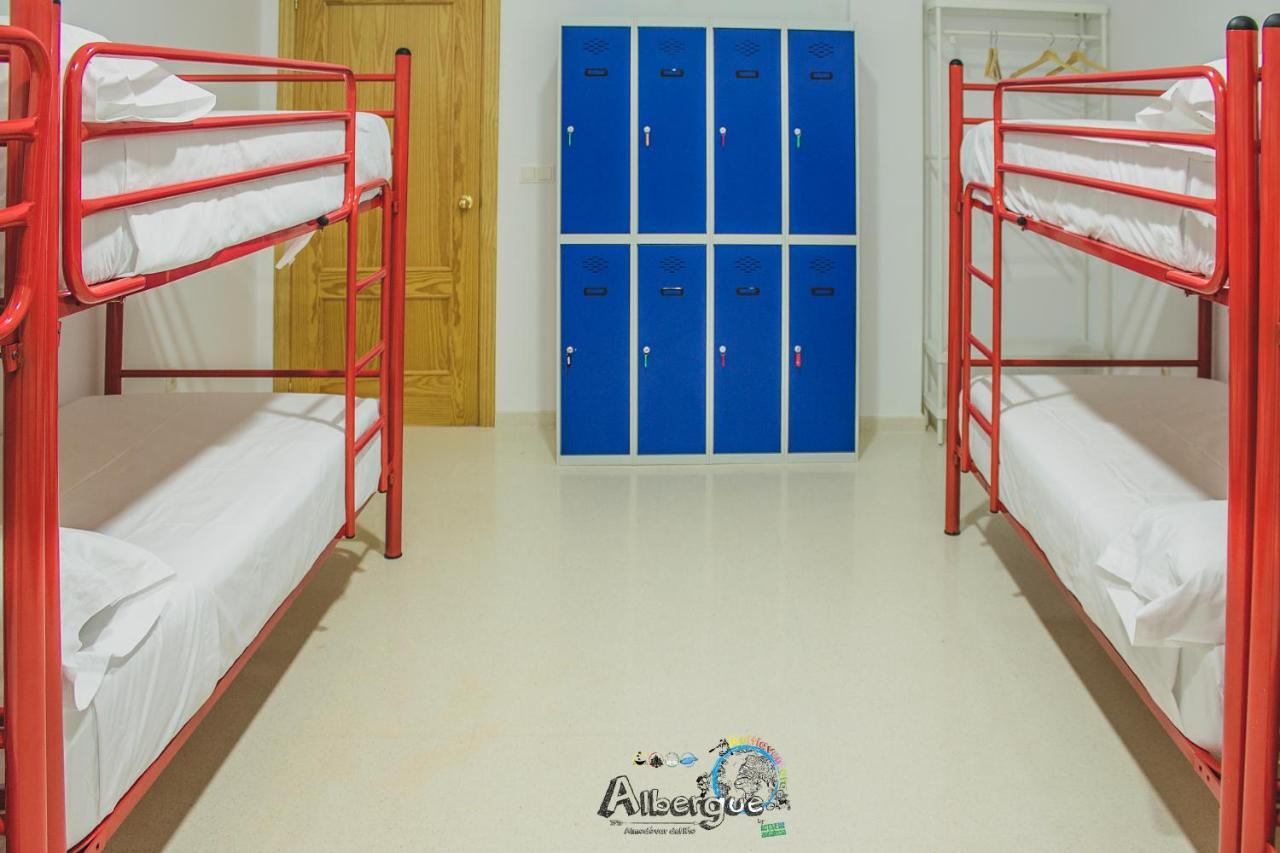 Albergue Multiaventura Active Andalucia Almodóvar del Río Exterior foto