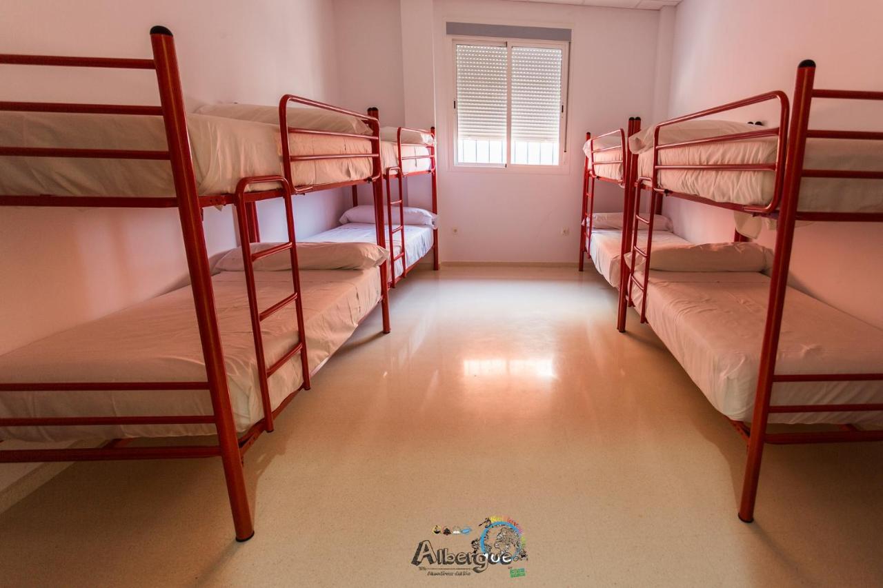 Albergue Multiaventura Active Andalucia Almodóvar del Río Exterior foto
